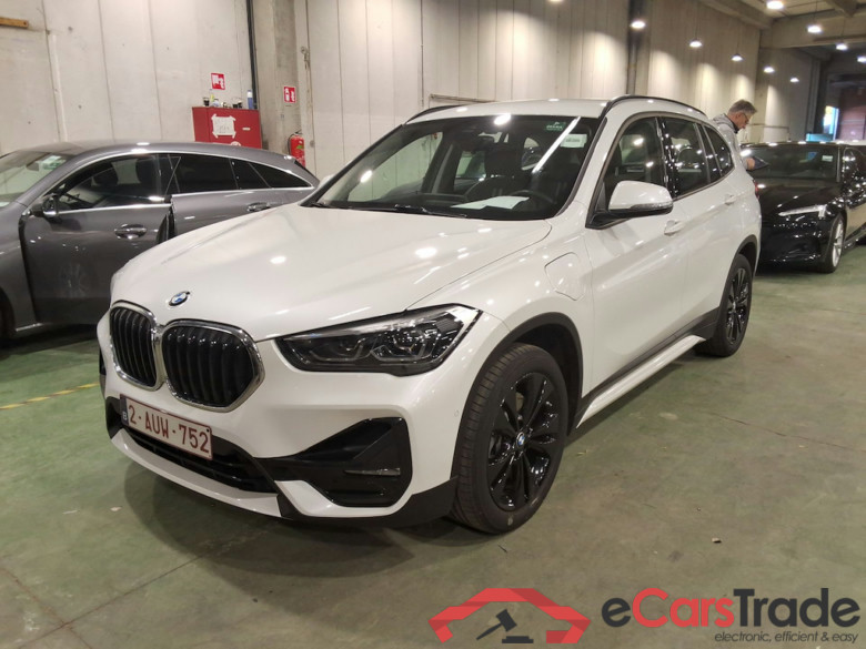 BMW X1 1.5 XDRIVE25E (162KW) #1
