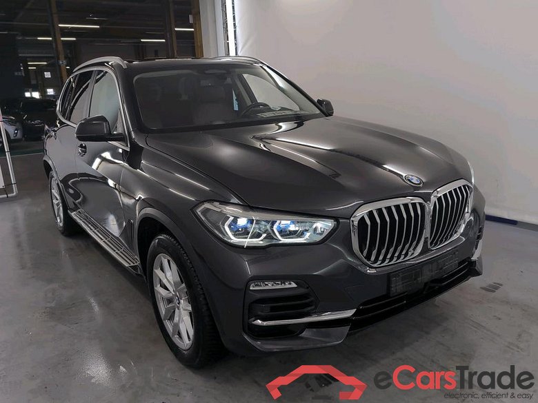 BMW X5 - 2018 3.0A xDrive45e PHEV #2