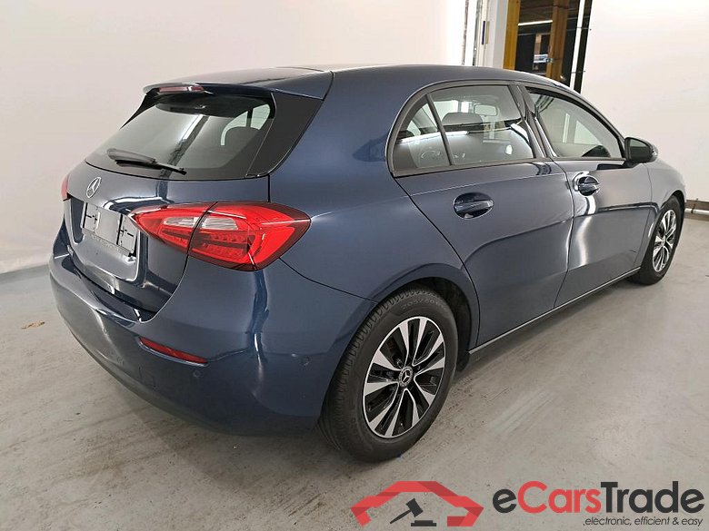 MERCEDES-BENZ A-CLASS 1.3 A 180 BUSINESS SOLUTION ESSENTIAL #4