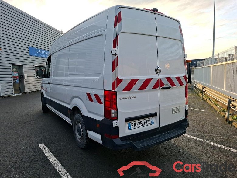 Crafter Fourgon Fourgon 35 mittlerer Radstand mit Hochdach FWD 2.0 140CV BVM6 #2