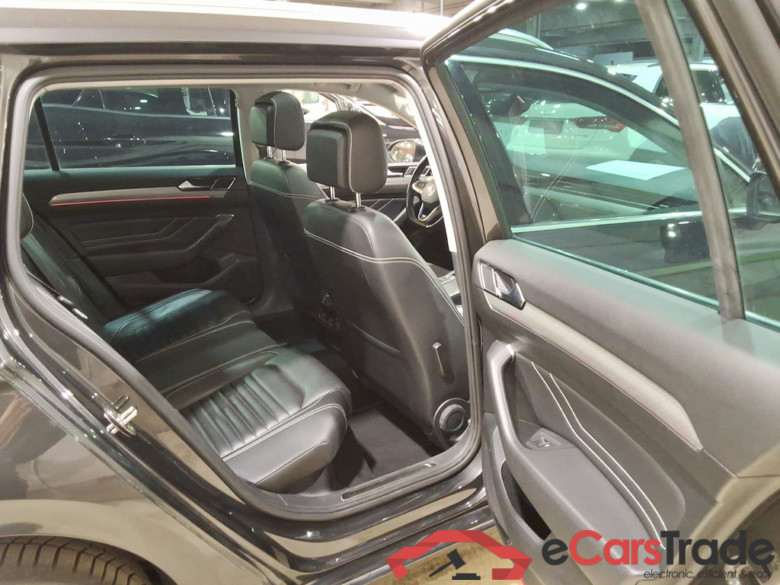 VOLKSWAGEN PASSAT VARIANT 1.4 TSI MSQ VARIANT GTE BUSINESS #5