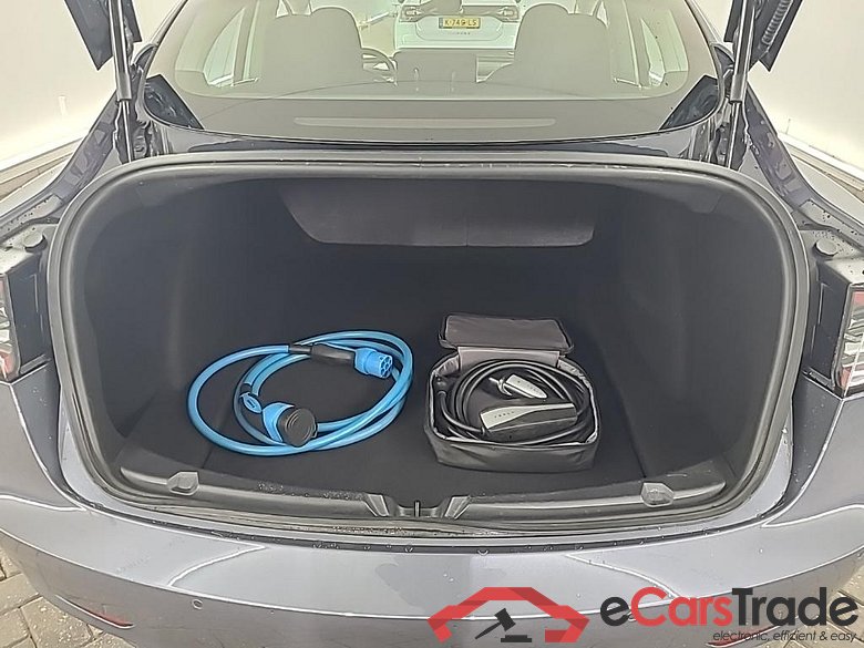 Tesla Model 3 Long Range Dual Motor AWD 4D 350kW #5