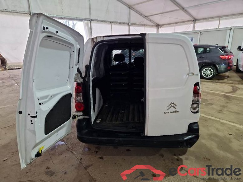 CITROEN BERLINGO 2015 VEIC FURG 4P BLUEHDI 100 CLUB VAN #5
