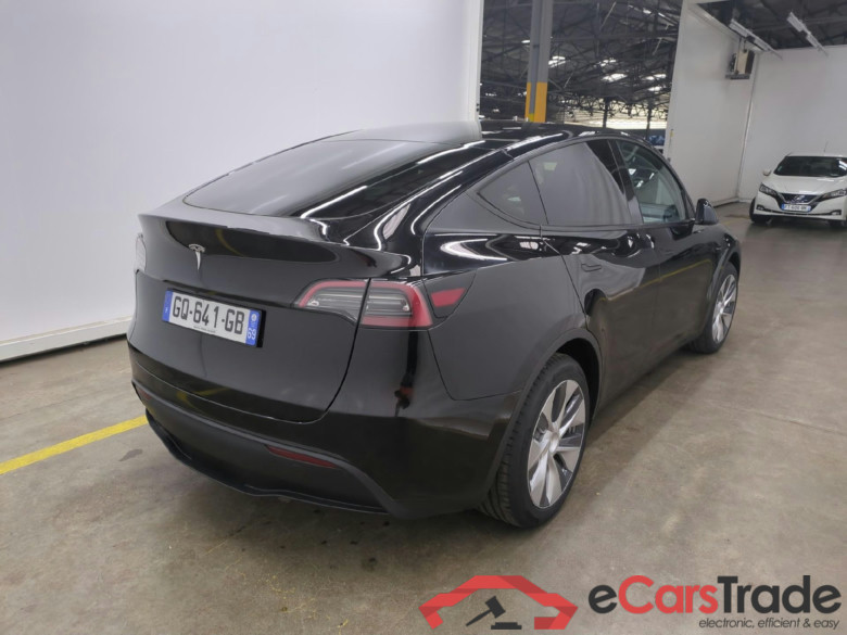 TESLA Model Y / 2021 / 5P / SUV RWD #4