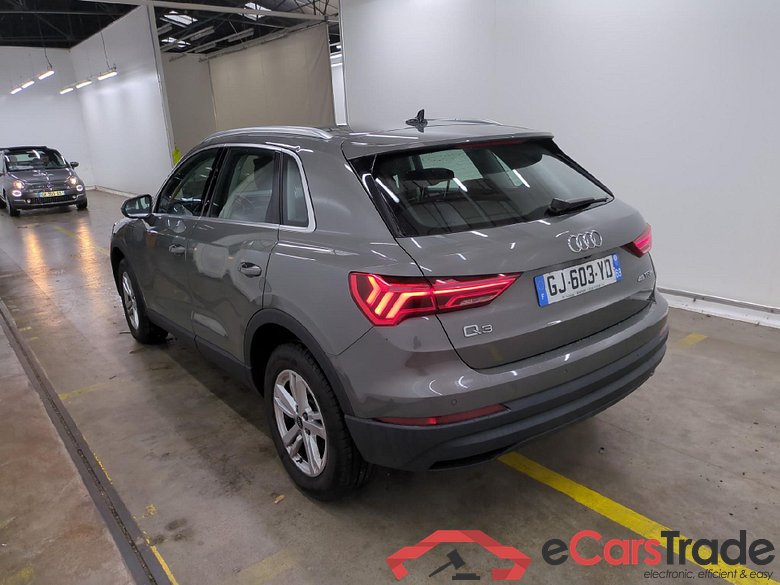 AUDI Q3 / 2018 / 5P / SUV 45 TFSI E 245 S TRONIC BUSINESS LINE #2