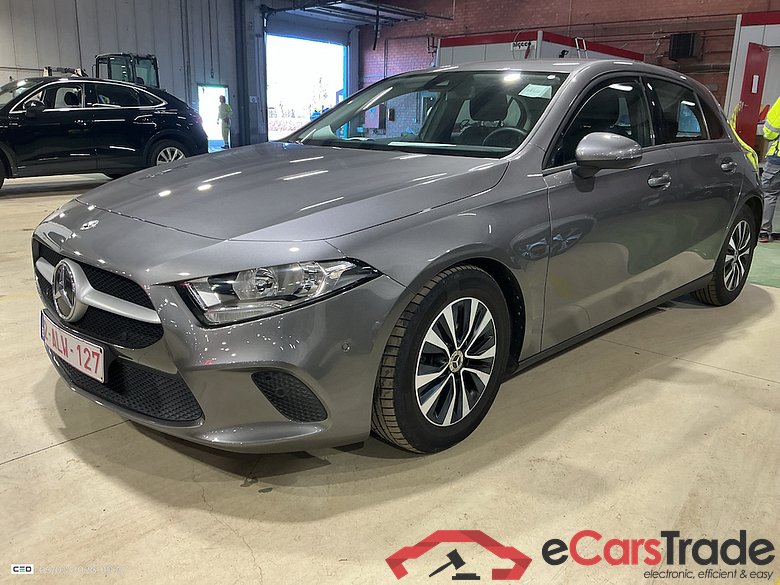 MERCEDES-BENZ CLASS A (W177) A 160 Business Solution