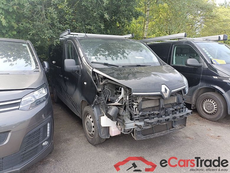 Renault Trafic L1H1 dCi 120 Grand Confort 2.7T 4d !! Damaged car !! #4