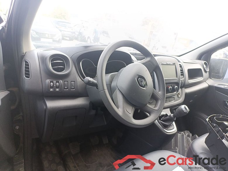 Renault Trafic L1H1 dCi 120 Grand Confort 2.7T 4d !! Damaged car !! #5