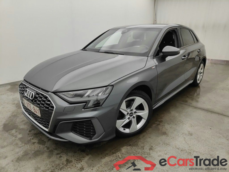 Audi A3 Sportback 2.0 35 TDi 110kW S tron. S Line Bus. Ed. 5d #1