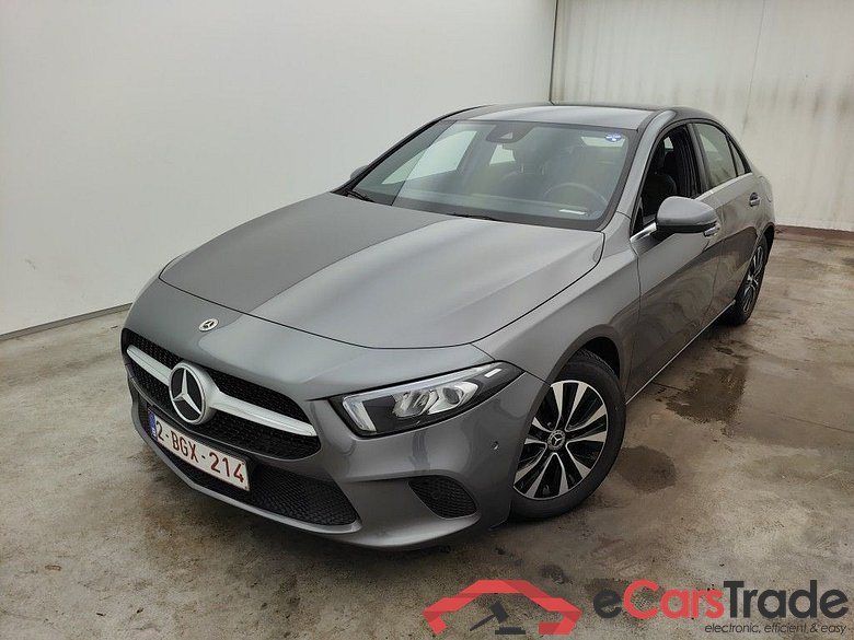 Mercedes-Benz A-Klasse A 180 d Business Solution Aut. 5d #1