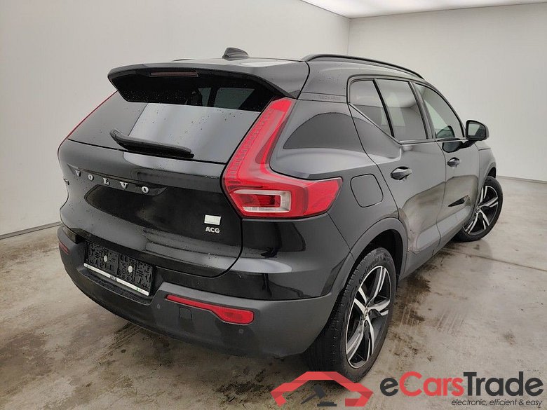 Volvo XC40 T5 Recharge Geartronic R-Design 5d #2