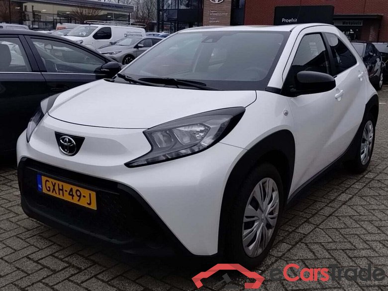 TOYOTA Aygo X 1.0 VVT-i MT Play