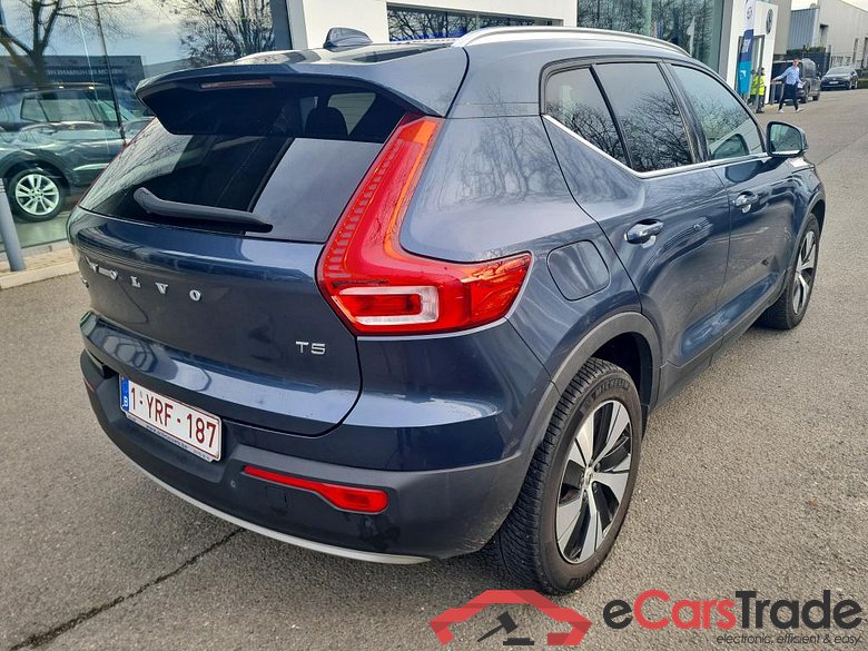 VOLVO XC40 1.5 T5 PHEV Inscription Expres. #4