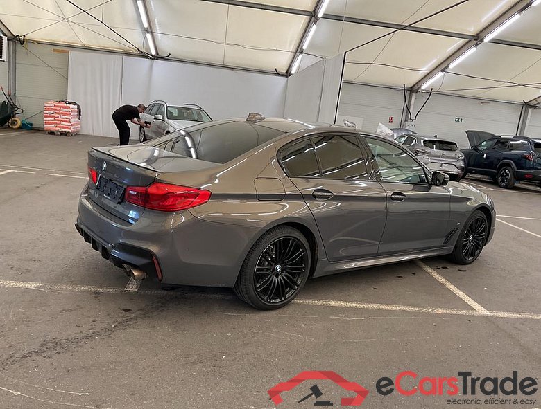 BMW 530 PHEV 530eXA PHEV Performance OPF (185 kW) #2