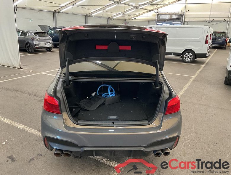 BMW 530 PHEV 530eXA PHEV Performance OPF (185 kW) #4