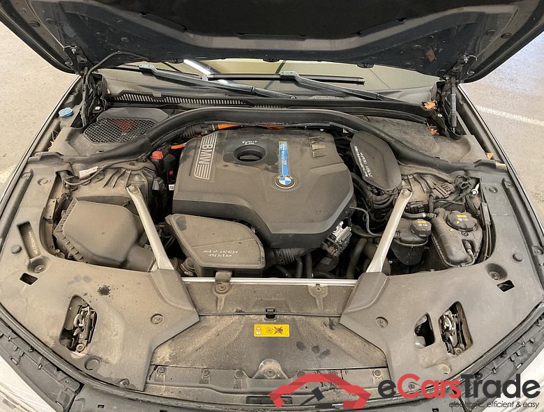 BMW 530 PHEV 530eXA PHEV Performance OPF (185 kW) #5