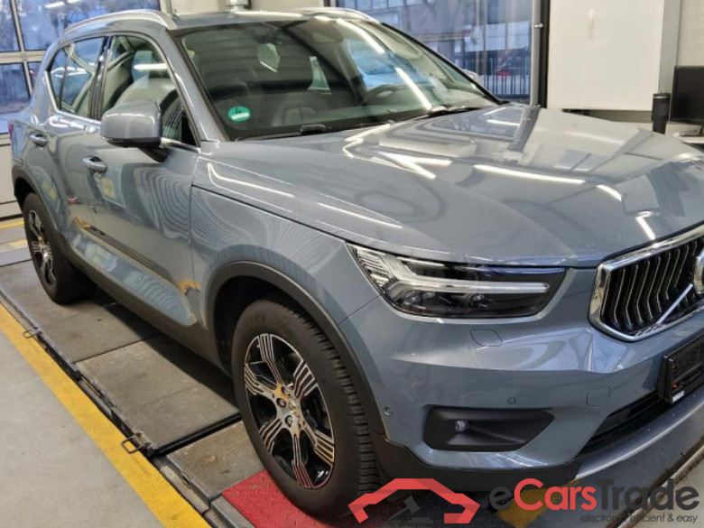 Volvo XC40 (2017->) DE - SUV5 B4 2WD EU6d, Inscription (EURO 6d), 2020 - 2022 #2