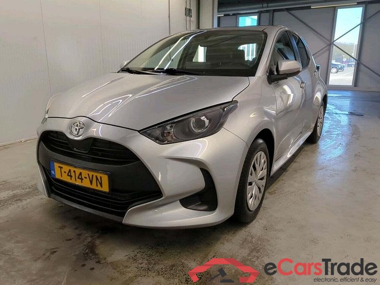 TOYOTA Yaris 1.5 VVT-i Active