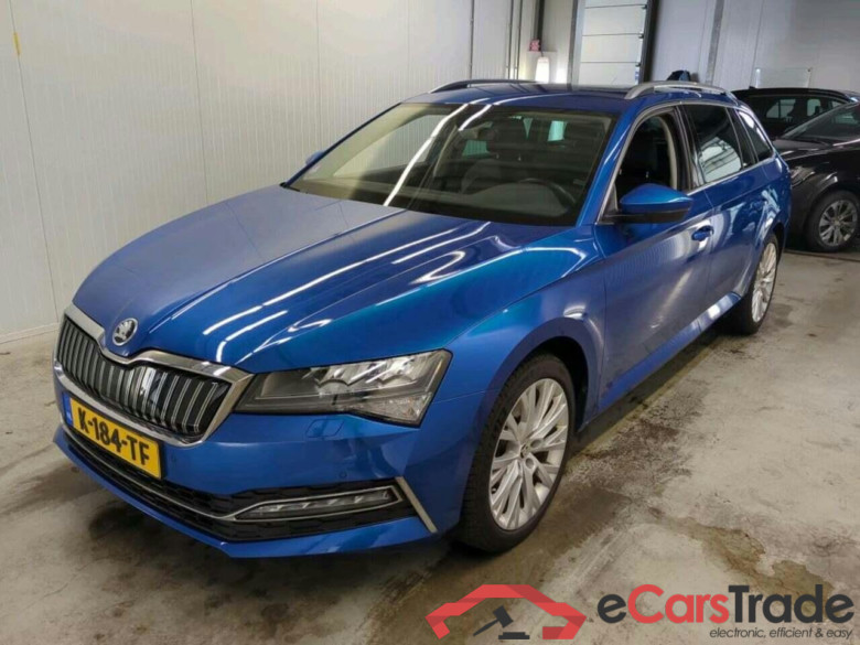 SKODA Superb Combi 1.4 TSI iV BnsEdPlus #1