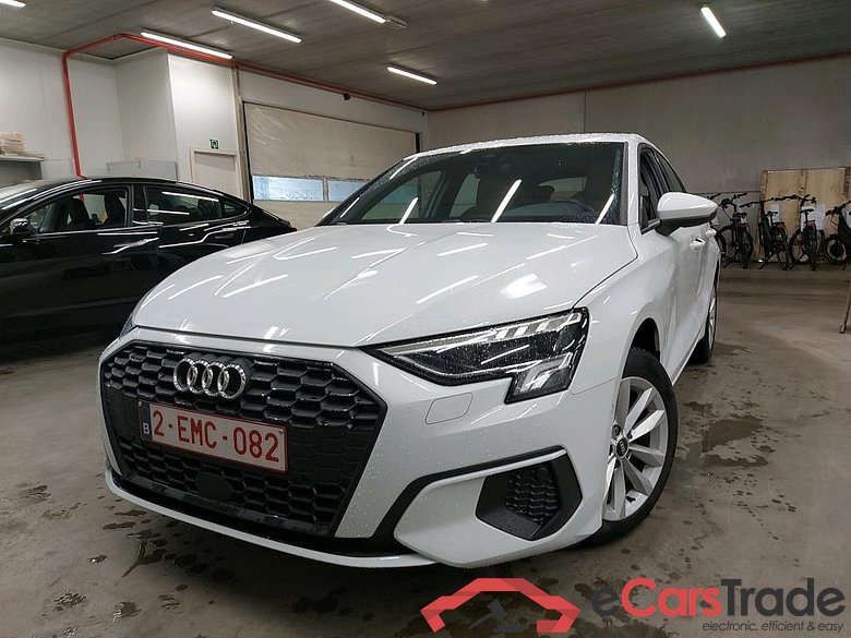 AUDI - AUD A3 SB 30 TDi 116PK Attraction Pack Platinum With Heated Sport Seats & Rear View Camera #1