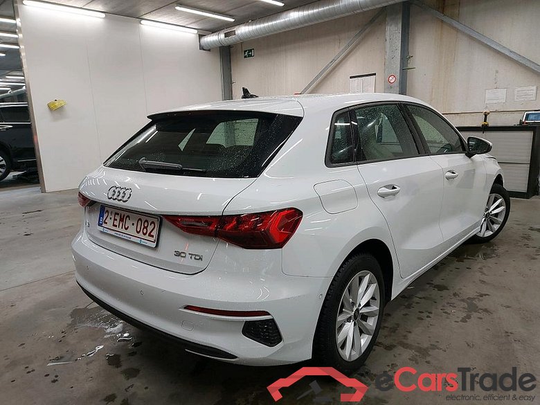 AUDI - AUD A3 SB 30 TDi 116PK Attraction Pack Platinum With Heated Sport Seats & Rear View Camera #2