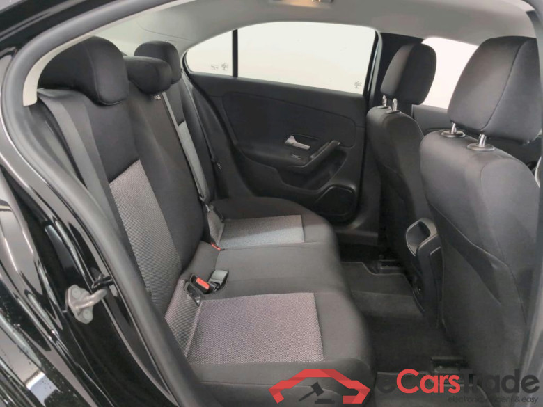 MERCEDES-BENZ A-CLASS 2.0 A 180 D ESSENTIAL LINE DCT #6
