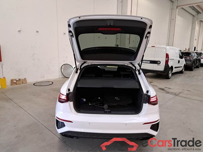 AUDI A3 / 2020 / 5P / BERLINA 45 TFSI E S TRONIC S LINE EDITION S.BACK #5