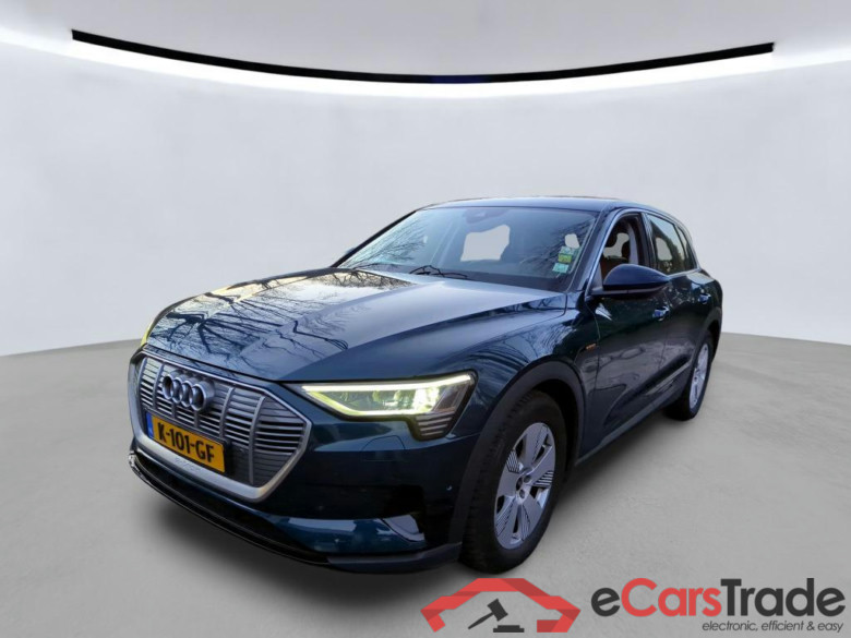 AUDI e-tron 300 kW #1