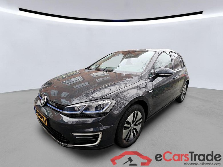 VOLKSWAGEN e-Golf 100 kW #1