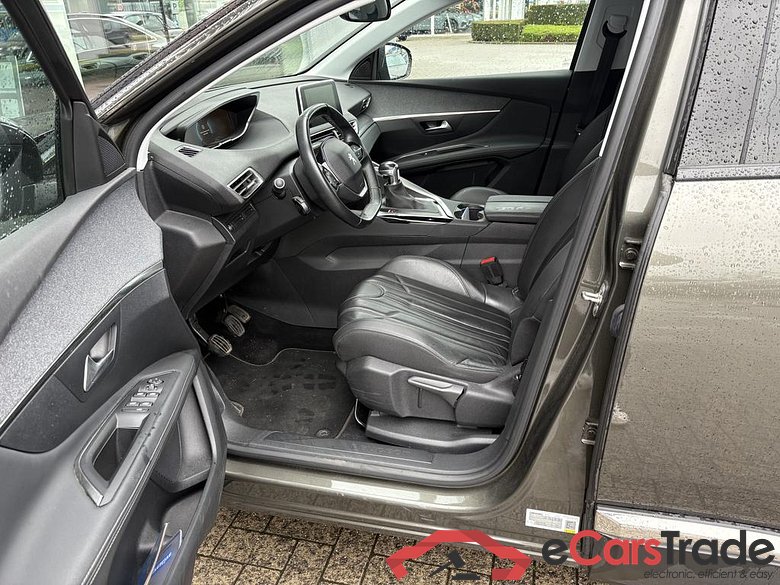 PEUGEOT 3008 1.2 PureTech Allure (EU6.2) #6