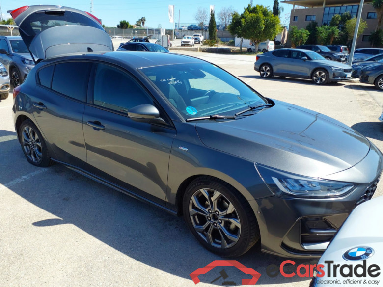 FORD Focus 5 PUERTAS 1.0 ECOBOOST 125CV MHEV 6 VELOCIDADES ST Line (Winterpack)