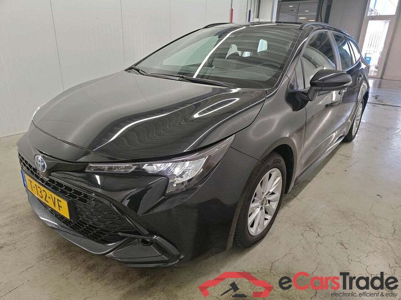 TOYOTA Corolla Touring Sports Hybrid 140 Active #1