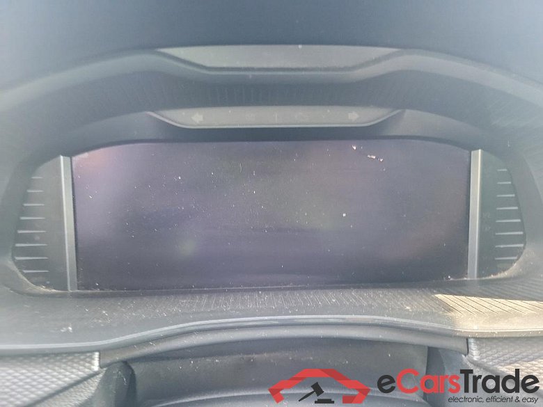 SKODA KAMIQ 1.0 TSI 81kW (110CV) DSG Ambition #4