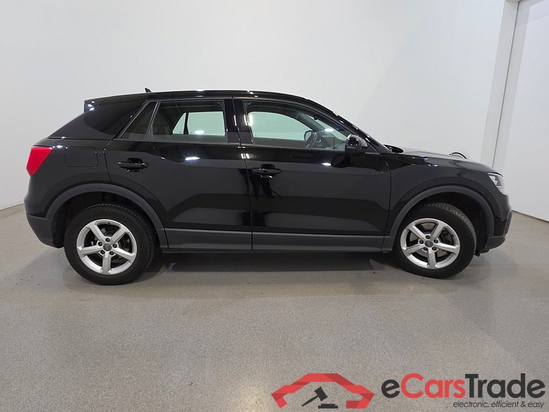 AUDI Q2 1.6 TDI Navi Leather Klima PDC ... #5