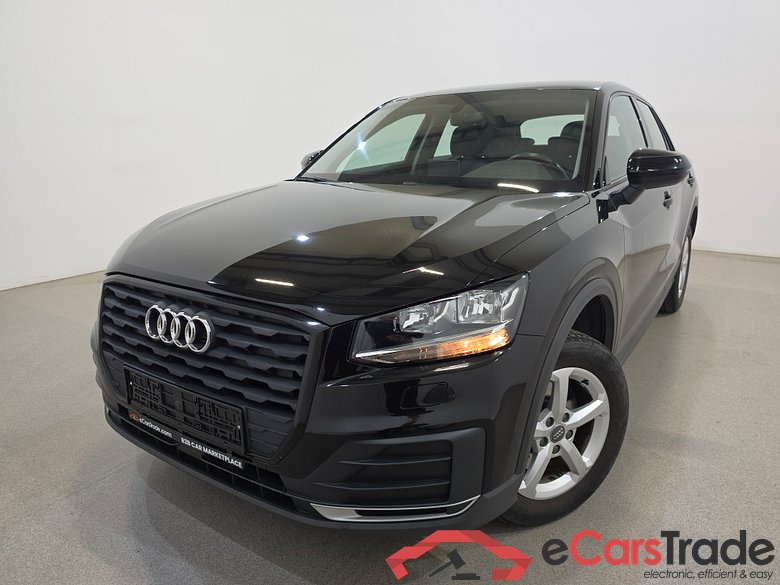 AUDI Q2 1.6 TDI Navi Leather Klima PDC ...