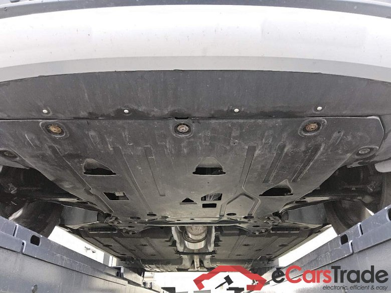 Volvo XC40 (2017->) DE - SUV5 B4 2WD EU6d, Inscription (EURO 6d), 2020 - 2022 #5