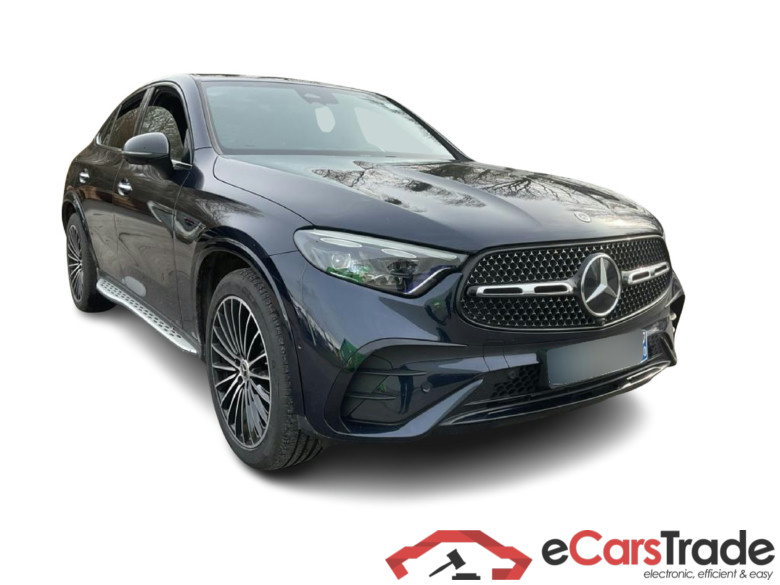 Mercedes-Benz GLC 300 AMG-Line 300 4Matic #1