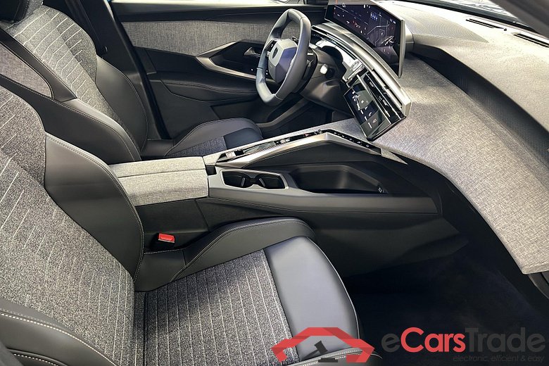 Peugeot 3008 Hybrid 145 e-DCS6 Allure