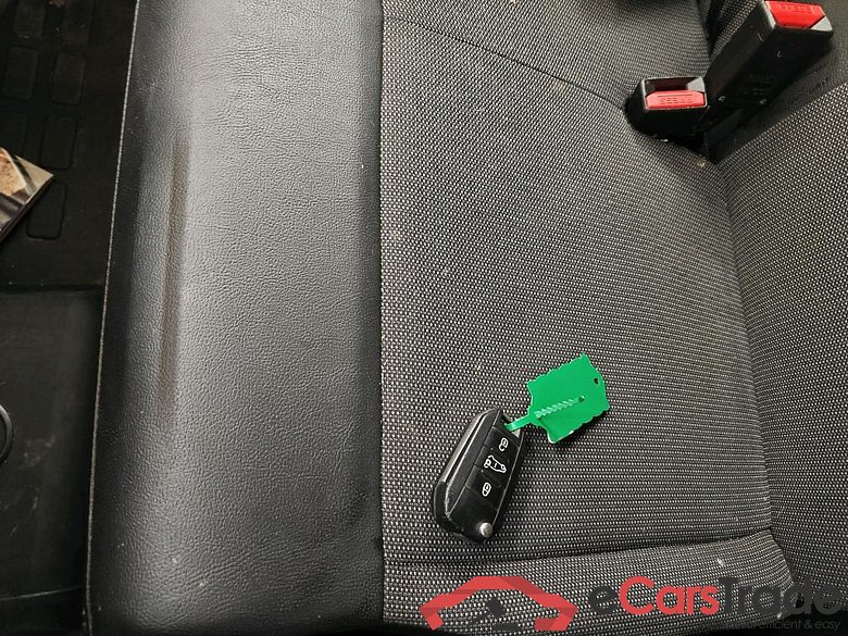 Opel Vivaro L2H1 1.5 Diesel 75kW Edition HL 4d #4