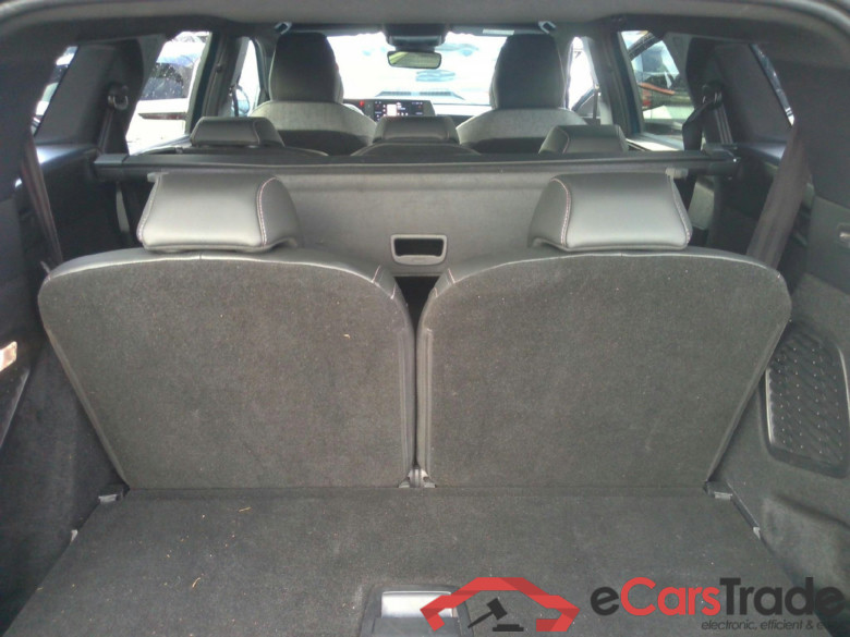 Peugeot 5008 Allure Hybrid 145 ch e-DCS6 #6