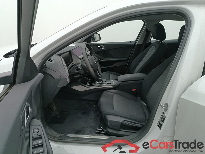 BMW 1 HATCH DIESEL - 2019 116 dA 116hp (EU6AP) 5d #3