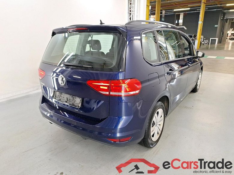VOLKSWAGEN TOURAN - 2015 1.5 TSI ACT Trendline OPF DSG #4