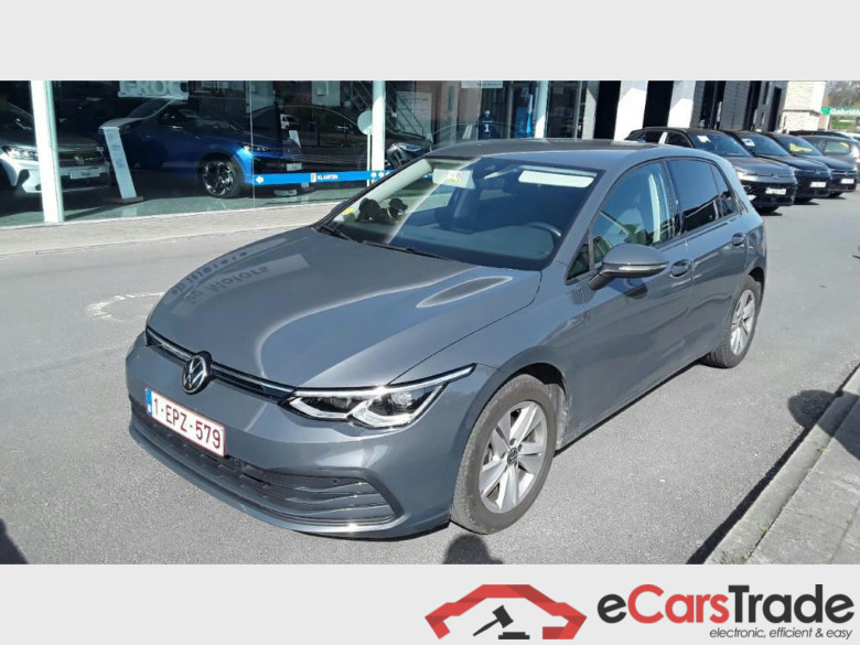 VOLKSWAGEN Golf VIII New Golf Life 2.0 TDI SCR  110 kW (150 pk) 7 versnellingen DSG #1