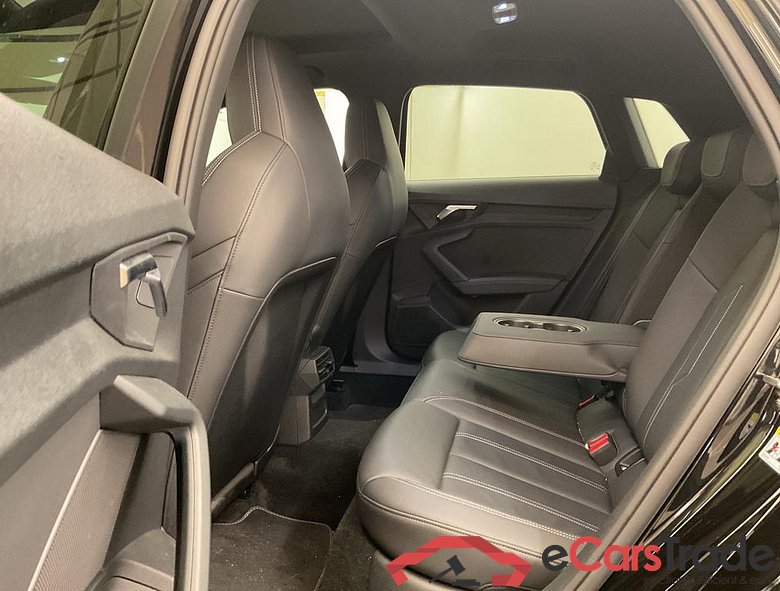 AUDI A3 Sportback PHEV Audi A3 Sportback Competition 45 TFSI e  180(245) kW(ch) S tronic #5