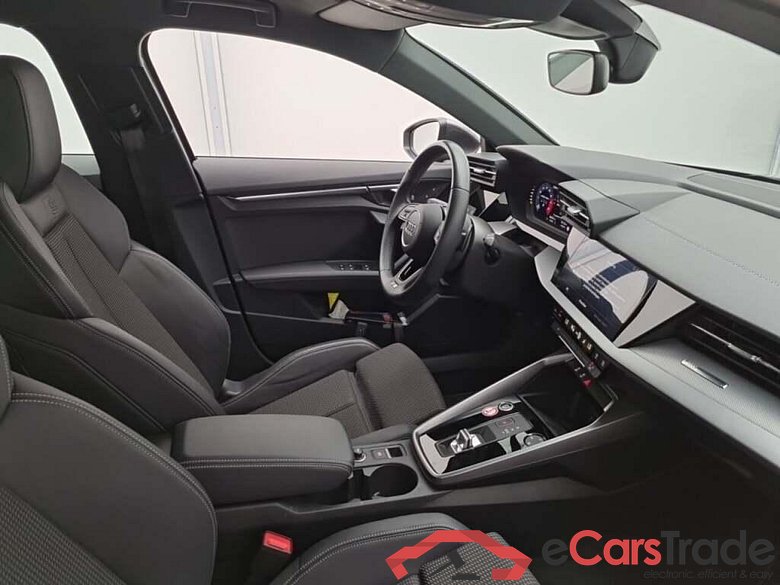 AUDI A3 Sportback 30 TFSI S edition #3