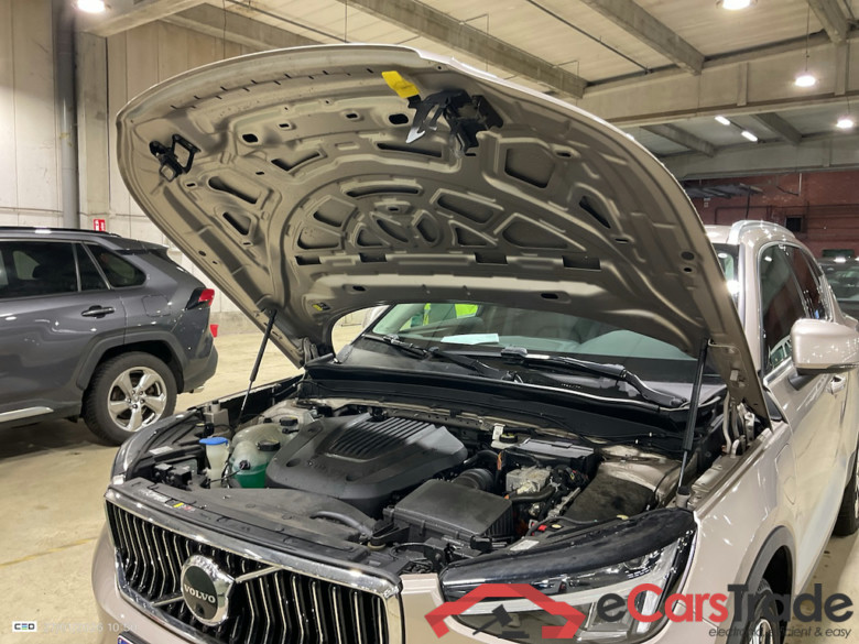VOLVO XC40 1.5 T5 PHEV PLUS BRIGHT DESIGN DCT #6