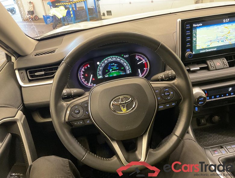 TOYOTA Rav4 2.0i 2WD Dynamic #3