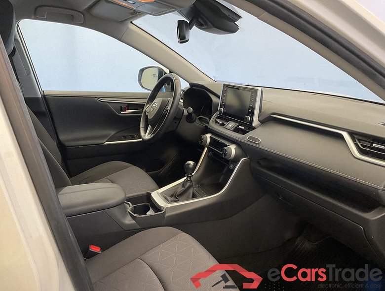TOYOTA Rav4 2.0i 2WD Dynamic #6