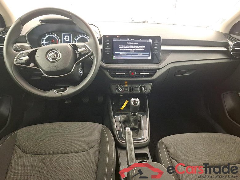 Fabia Ambition 1.0 MPI 80CV BVM5 E6d #5