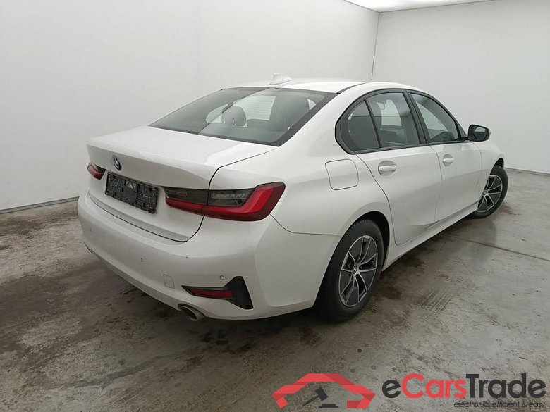 BMW 3 - 2019 318iA 156hp OPF 4d #2